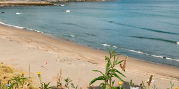 playaNavia Playa de Navia